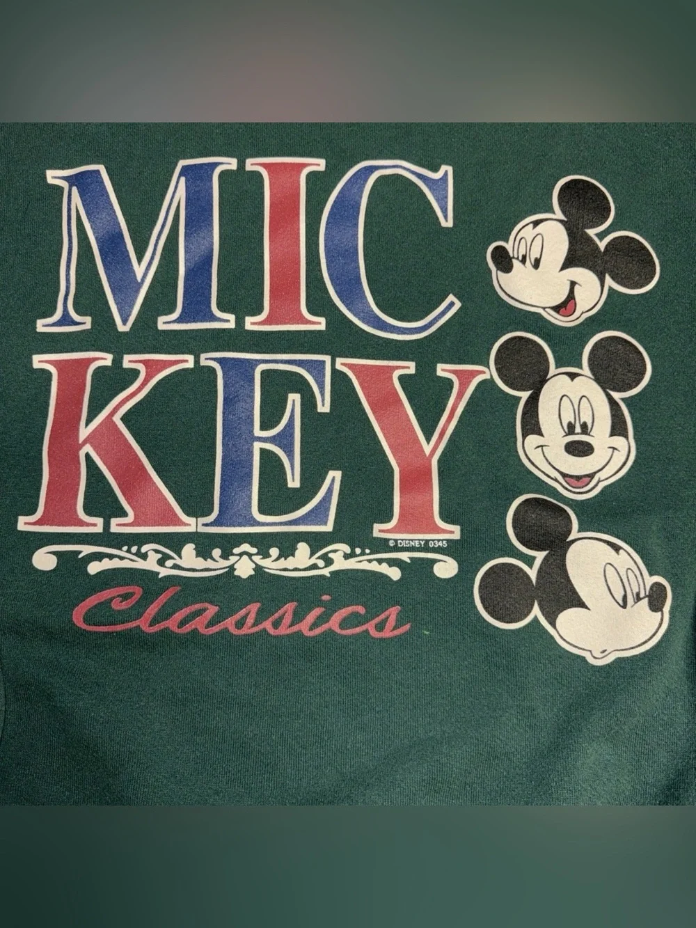 Vintage‎ 80s 90s Mickey Mouse Disney Classics Green Sweatshirt Size Large Flaw
